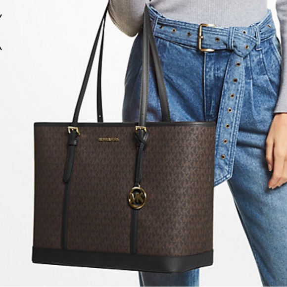 MICHAEL KORS
Jet Set Travel Large Logo Tote Shoulder Bag
COLOR BROWN/BLK
NWT - Picture 2 of 16